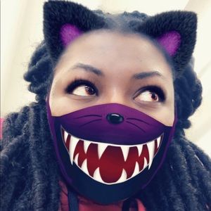 Meet your Posher, Denae